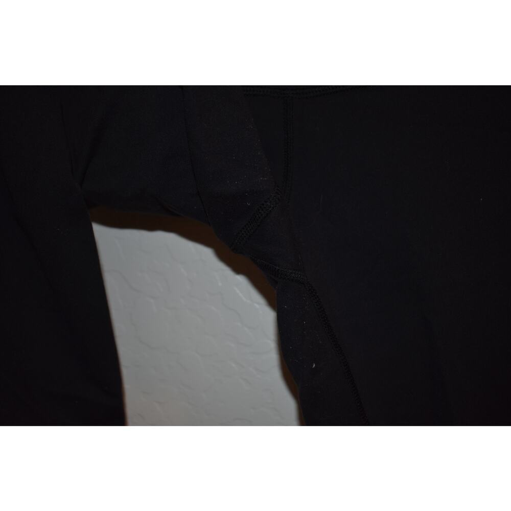 Lululemon Black Basic Legging Size 6 - image 5